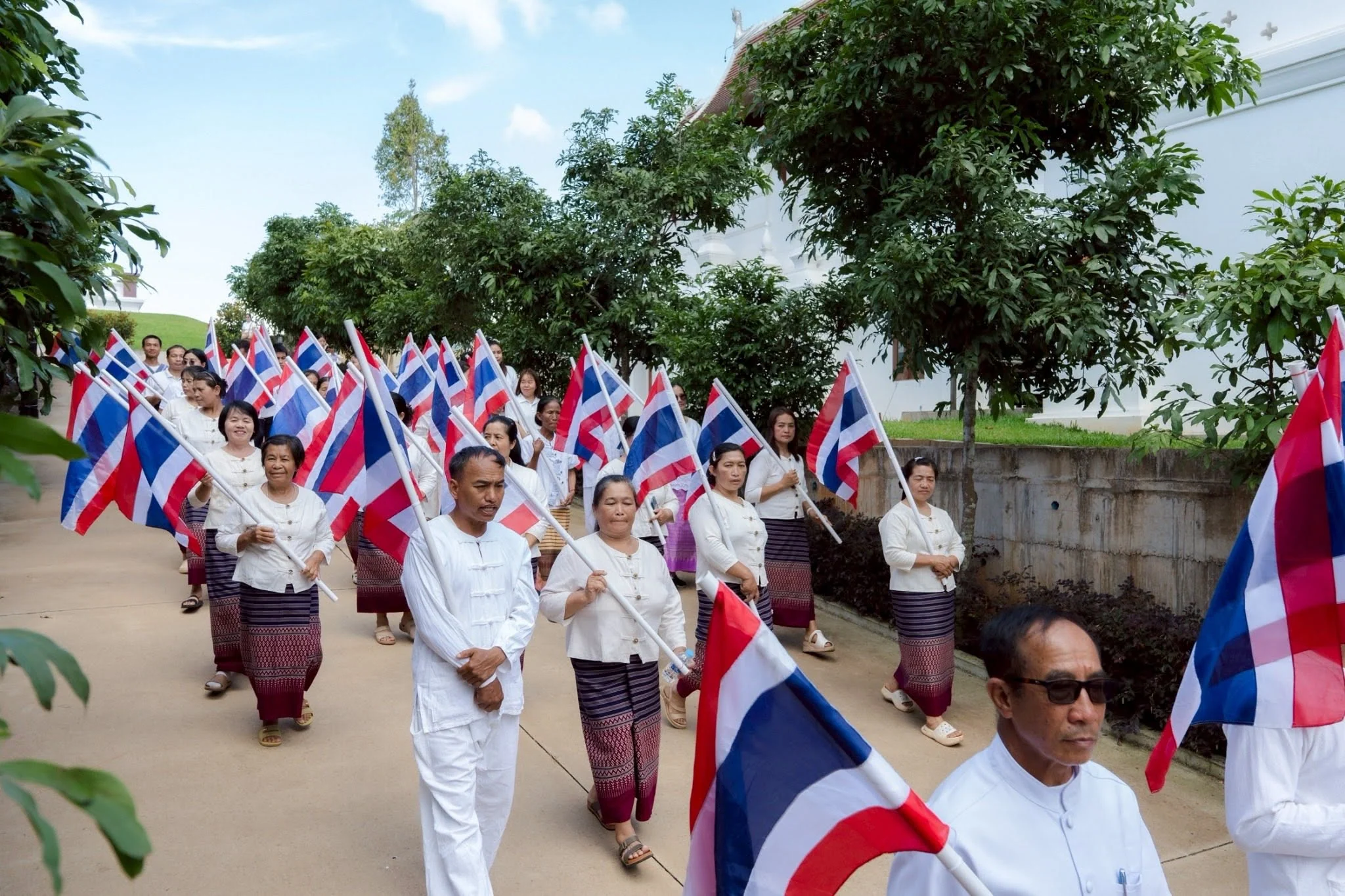 ภาพประกอบ 4 มิ.ย. 69 วัดบ้านขุนได้จัดให้มีพิธีต้อนรับเปรียญธรรม 9 ประโยค และเปรียญธรรม 6 ประโยค ณ…